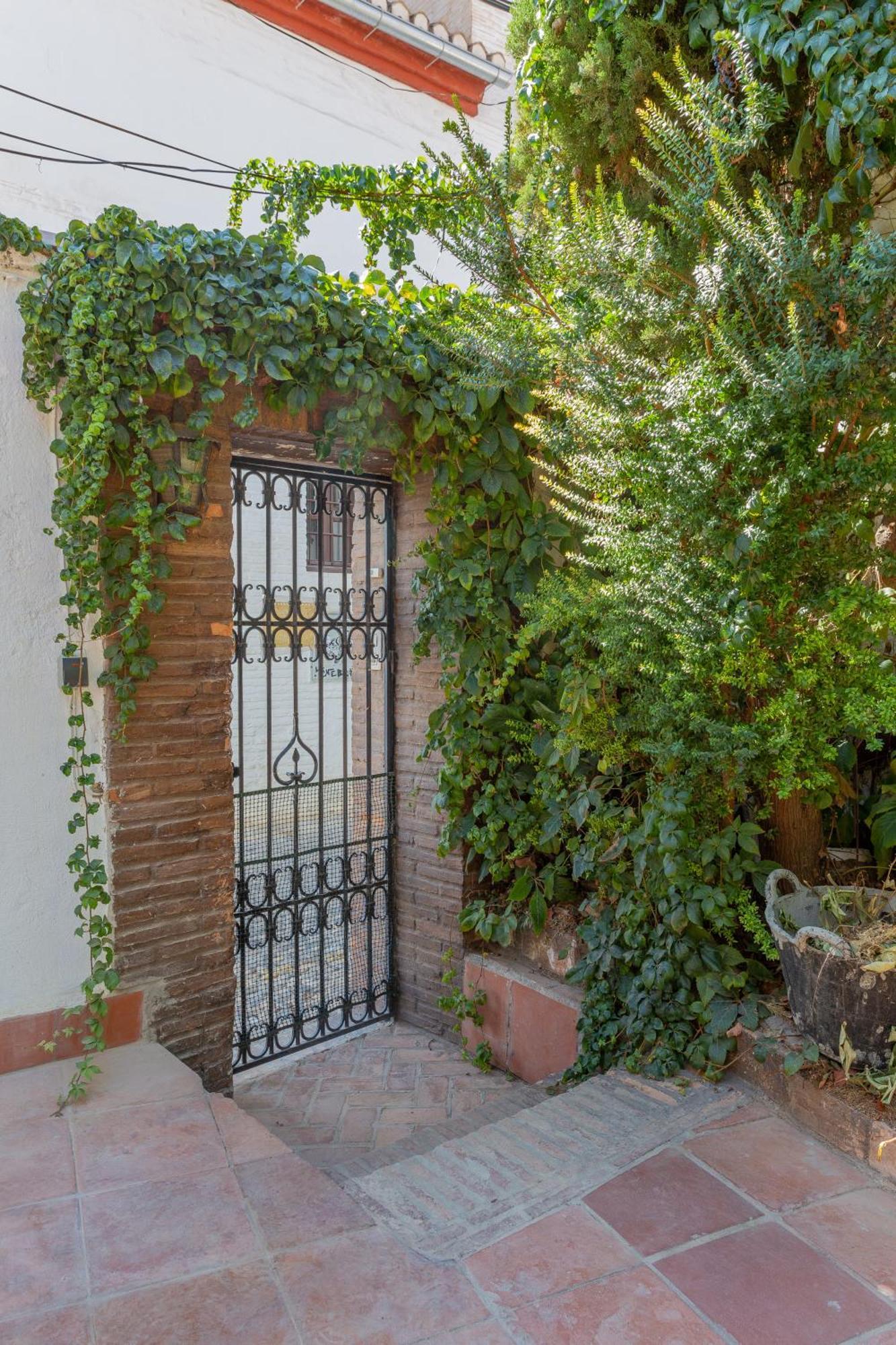 Oniria Agradable Casa Con Patio Junto Mirador De San Nicolas Granada Exterior foto